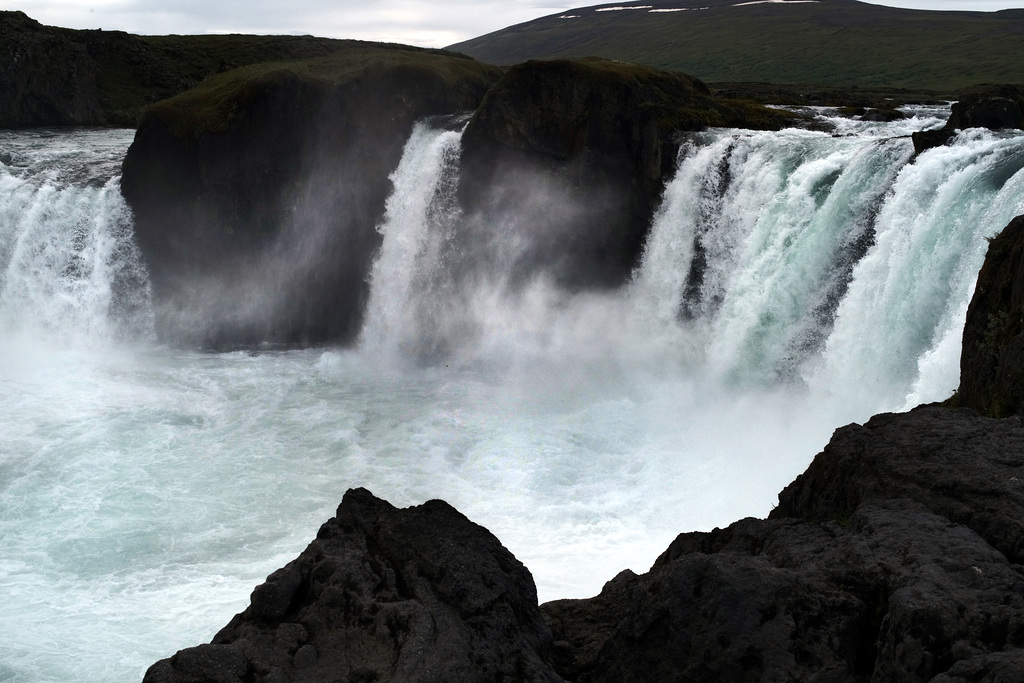 Godafoss Waterfall, Iceland L1004375