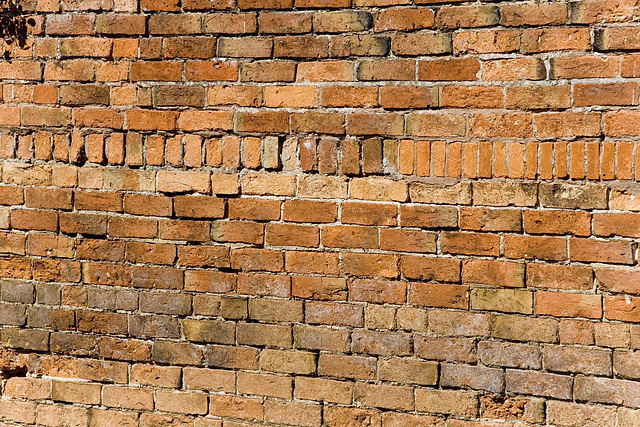 Drakeholes bricks