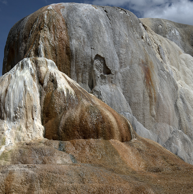 Outcrop at Mammoth Hot Springs