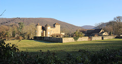 Villemoirieu (38) 6 janvier 2017. Le château de Malin.