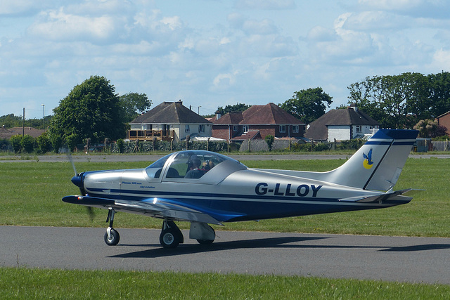 G-LLOY at Solent Airport - 3 June 2018