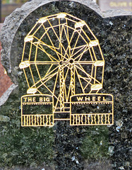 chelmsford cemetery, essex,travelling showman's memorial with big wheel: philips family +1990, +2012