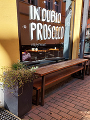 In Dubio Prosecco ... Happy Bench Monday !
