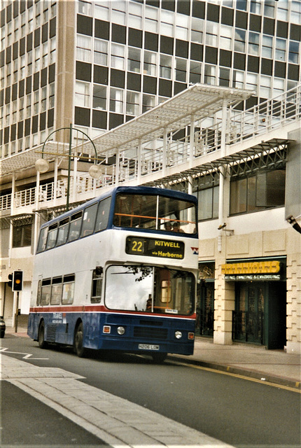 West Midlands Travel 3080 (F80 XOF) in Broad Street,  Birmingham – 30 Jul 1998 (401-04)