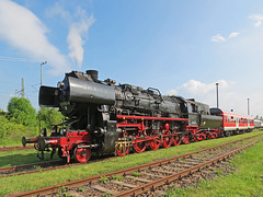 DR 52 8154-8 vom Eisenbahnmuseum Leipzig beim Rangieren im BW Weimar