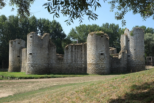 Château de Commequiers