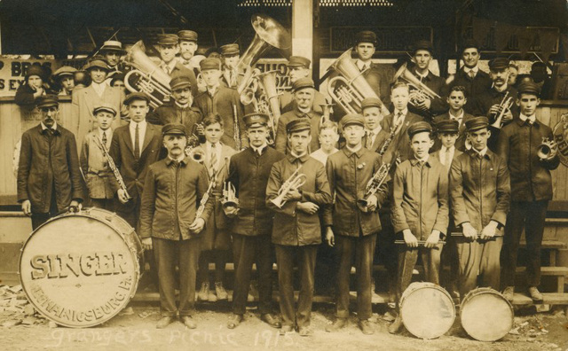 The Singer Band of Mechanicsburg at the Grangers' Picnic, Williams Grove, Pa., 1915