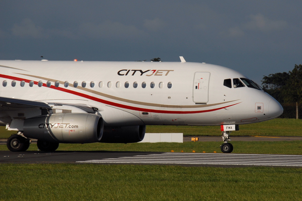 ei-fwa sukhoi ssj-100 cityjet