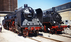In Chemnitz gebaute Lokomotiven, ausgestellt im AW Chemnitz zur 125-Jahr-Feier