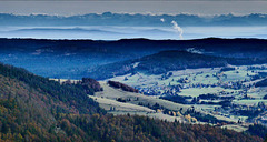 Blick vom Herzogenhorn ( Südschwarzwald) in Richtung Waldshut