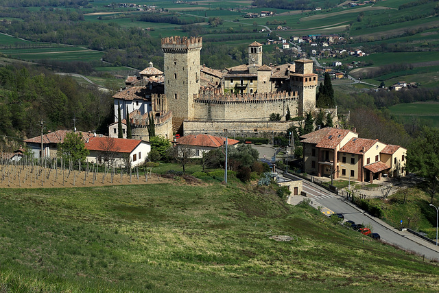 Borgo di Vigoleno