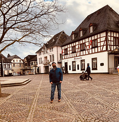 Auf dem Marktplatz in Ahrweiler