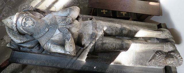 bakewell  church, derbs (44)detail on effigy on tomb of sir thomas wendesley, +1403