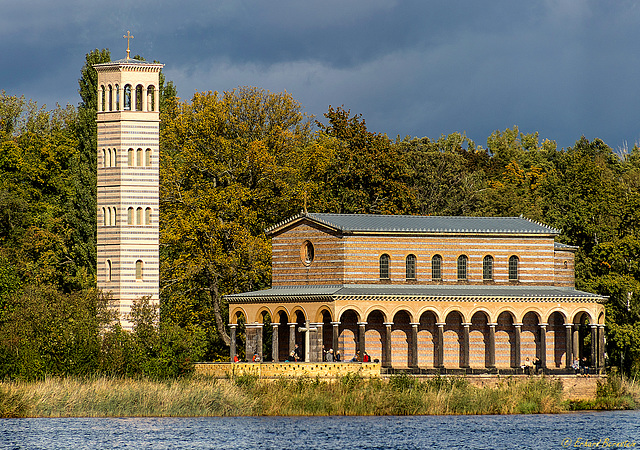 Heilandskirche am Port von Sacrow