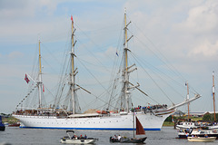 Sail 2015 – Statsraad Lehmkuhl