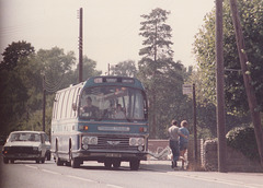 258/01 Premier Travel Services KVE 909P at Barton Mills - 19 Aug 1984