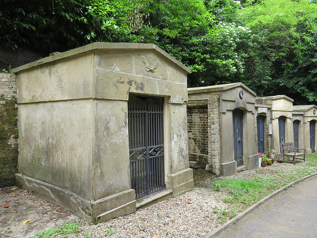 highgate west cemetery, london highgate west cemetery, london
