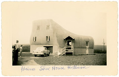 Haines Shoe House Snapshot