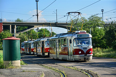 Prague 2019 – Tatras waiting at Nádraží Braník loop
