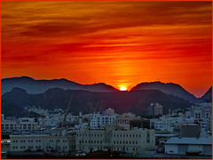 Oman : Questo tramonto su Mutrah è il saluto ad una giornata molto piacevole con un buon numero di belle foto catturate!