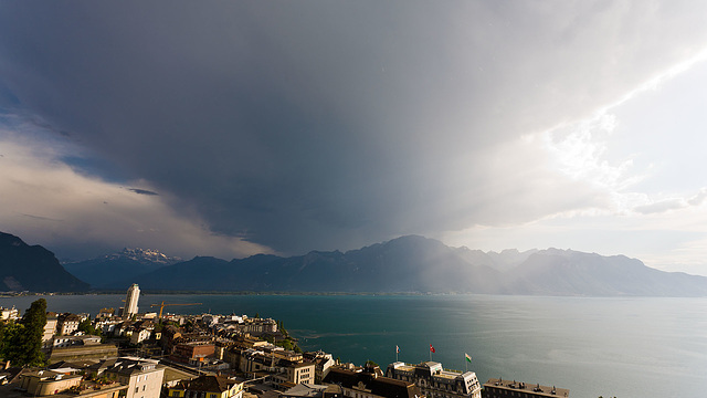 110530 Montreux orage A