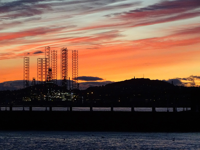 Dundee at sunset
