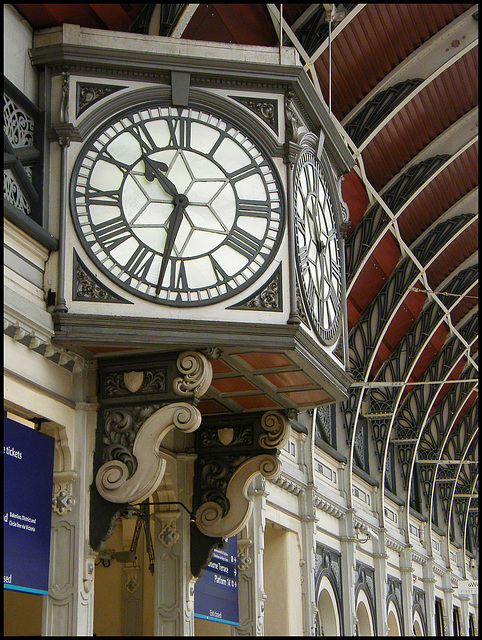 famous Paddington Clock