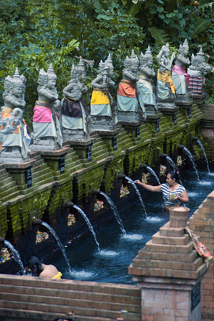 Holy bath in Tirta Taman Mumbul Sangeh