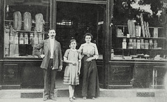 Vers 1915 - Boulangerie de mes A-G-Parents à Puteaux
