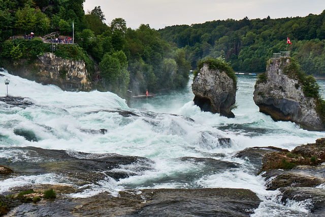 The Biggest European Rapid : Rheinfall