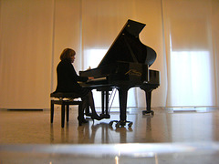 Anna al pianoforte