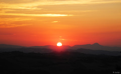 Parco dei Pini, Sonnenuntergnag über der Marken (© Buelipix)
