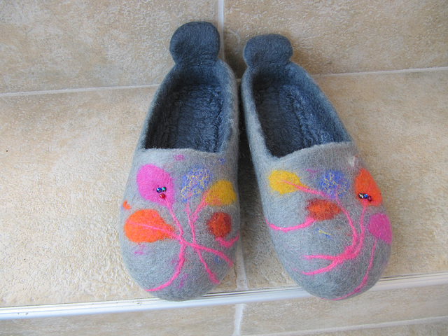 felted slippers - merino wool