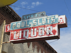 Pool-Slots Liquor