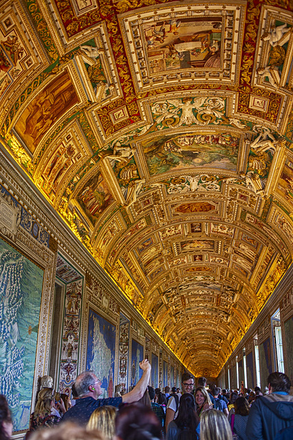 Vatican museun corridor