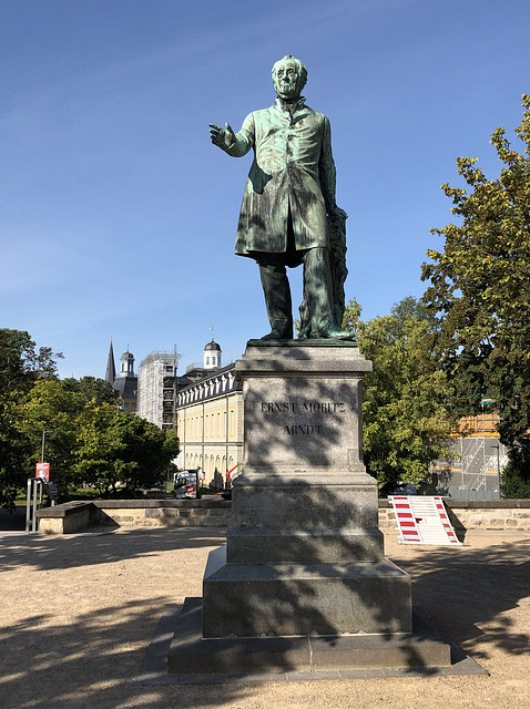 DE - Bonn - Ernst Moritz Arndt Statue