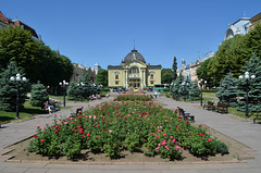 Черновцы, Сквер на Театральной Площади