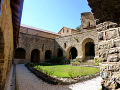 FR - Casteil - Abbaye Saint-Martin du Canigou