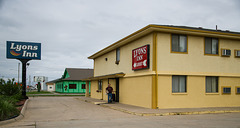 Lyons Inn (2)