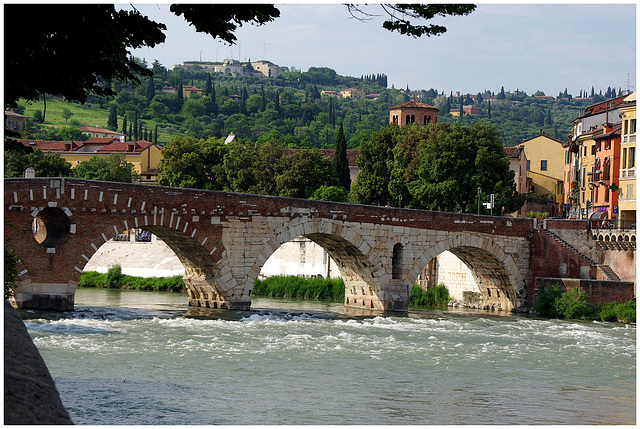 Pont sur l'Adige !