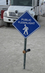 Public Fleshlight on Four-Thirty (6717)