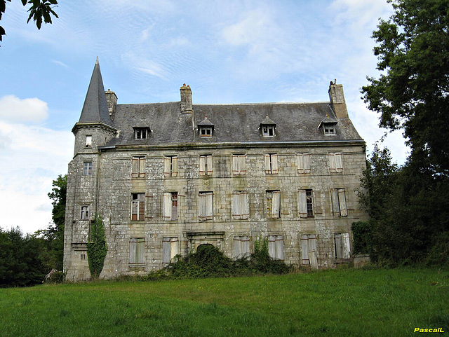 le chateau abandonné