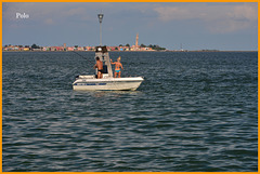 A la vista de la isla de Murano, también se pesca