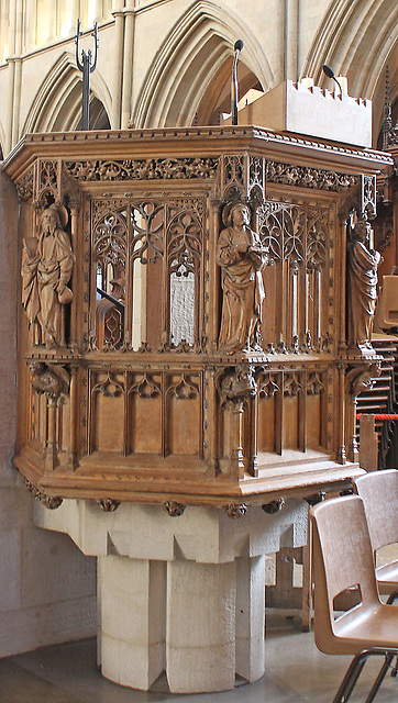 Southwark Cathedral pulpit - 12.12.2018