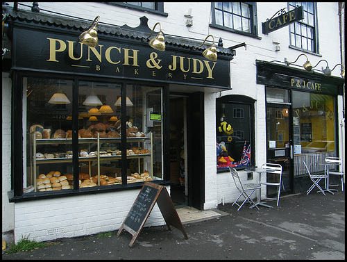 Punch and Judy Cafe