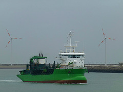 Artevelde at Zeebrugge (1) - 31 May 2015
