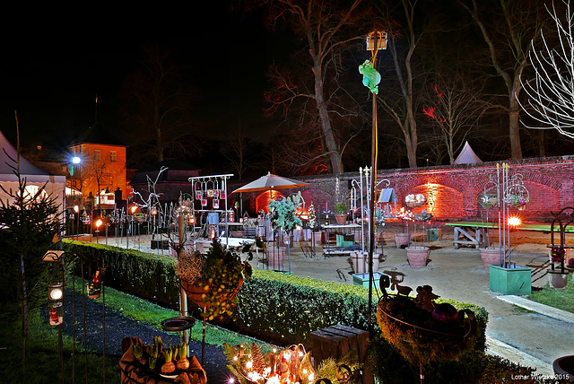 Weihnachtsmarkt im Schlosspark