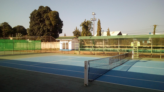 Tennis au Laos (2)