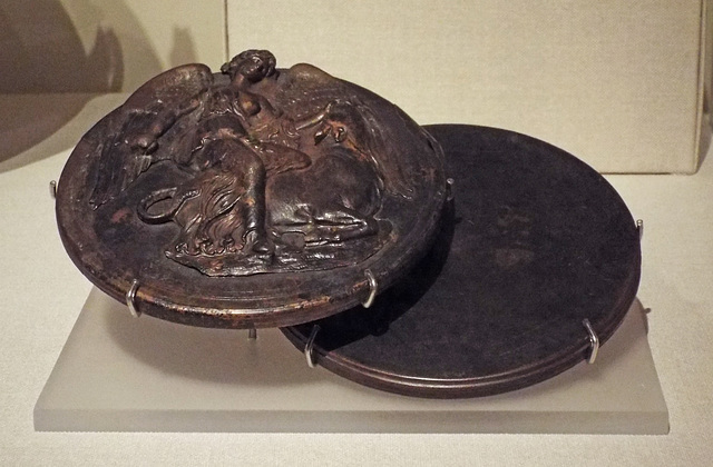 Bronze Box Mirror in the Metropolitan Museum of Art, July 2016