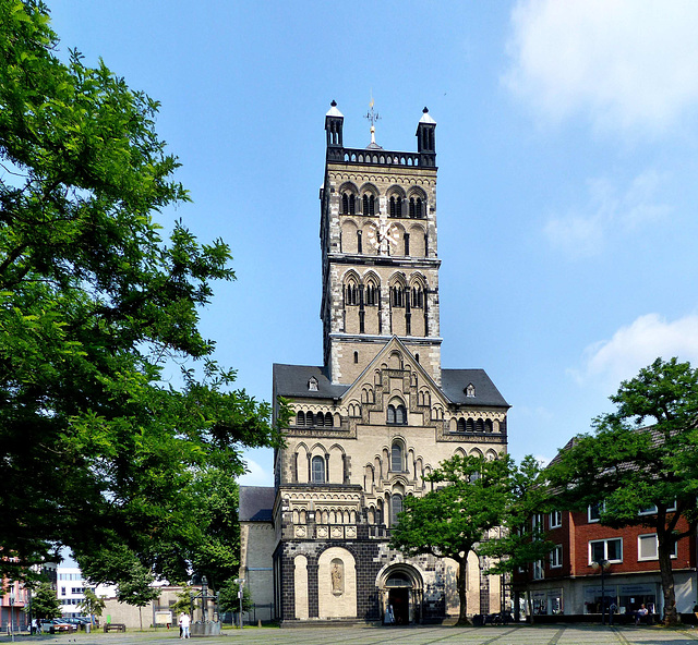 Neuss - Quirinus-Münster